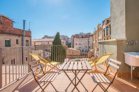 Property building, View (from property/room), Balcony/Terrace, Balcony/Terrace