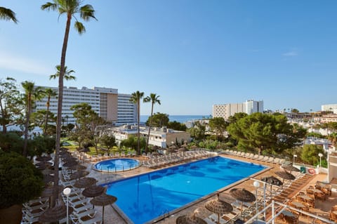 Property building, Pool view, sunbed