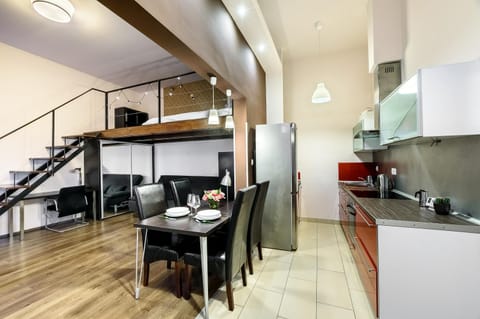 Kitchen or kitchenette, Living room, Dining area