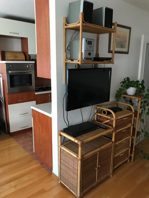 Communal lounge/ TV room, TV and multimedia, Kitchen or kitchenette, Decorative detail, Evening entertainment, pet friendly