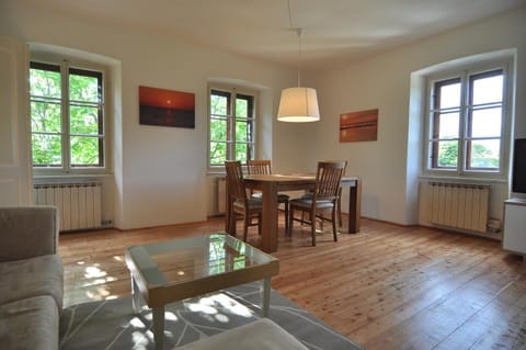 Restaurant/places to eat, Breakfast