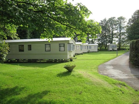 Cosy Caravan at Blackmoor Farm Campground/
RV Resort in Amroth