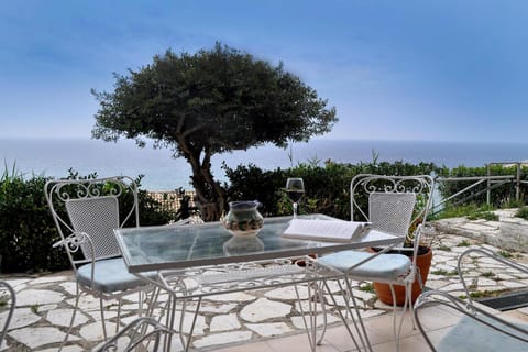 Balcony/Terrace, Balcony/Terrace, Sea view