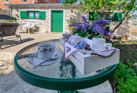 Property building, Sunrise