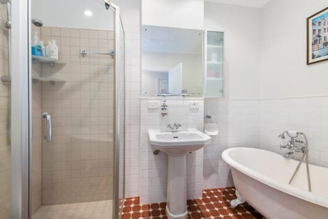 Takapuna Accommodation Bed and Breakfast in Auckland