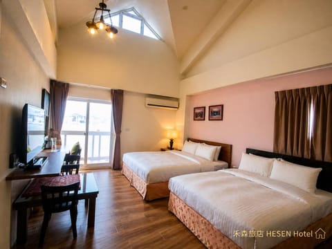Photo of the whole room