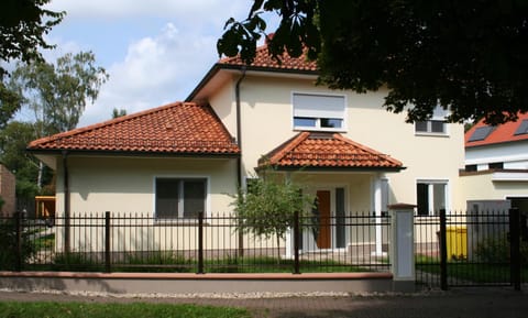 Property building, On site