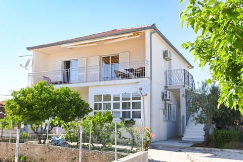 Apartment Leonora Apartment in Šibenik-Knin County, Croatia