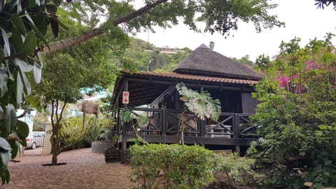 Facade/entrance, Garden view