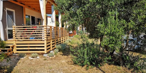 Property building, Garden