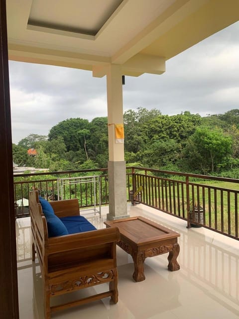 Natural landscape, View (from property/room), Balcony/Terrace, Seating area, Garden view