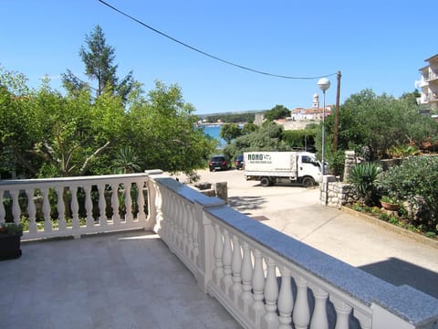 Balcony/Terrace, City view, Sea view, Street view