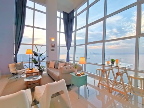 Living room, Sea view