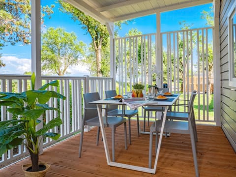 Patio, Balcony/Terrace