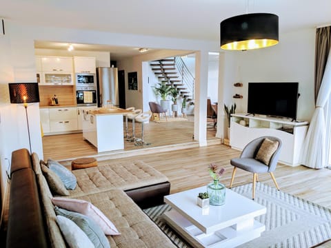 Living room, Seating area, Dining area