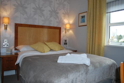 The Lion and The Lamb Inn in Copeland District