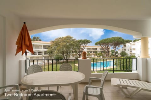 Balcony/Terrace, Garden view, Pool view
