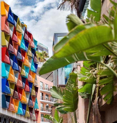 Property building, Facade/entrance