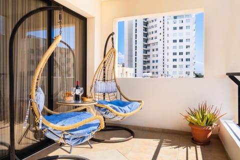 Balcony/Terrace, internet