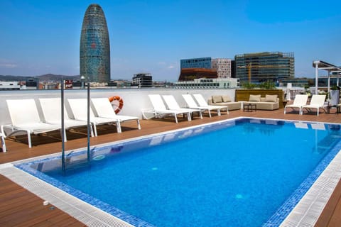 Balcony/Terrace, Swimming pool