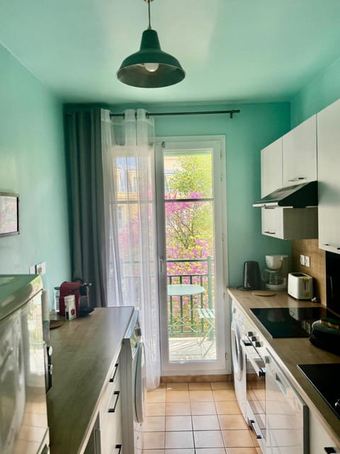 Disney, very nice 2 bedrooms family apartment, wifi, NETFLIX 8 pers Apartment in Chessy