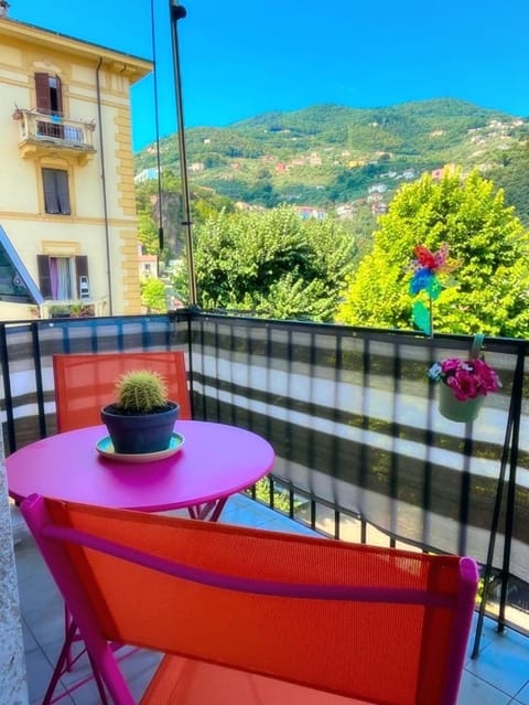 Natural landscape, View (from property/room), Balcony/Terrace, Mountain view