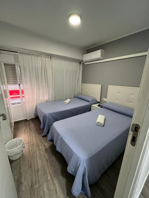 Guesthouse Central Bed and Breakfast in Alicante