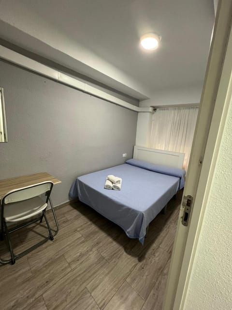 Guesthouse Central Bed and Breakfast in Alicante