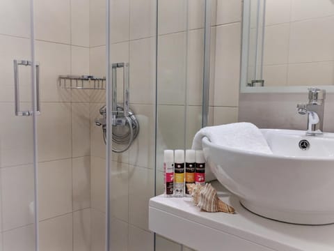 Levante Sea View Studios Apartment in Stalida