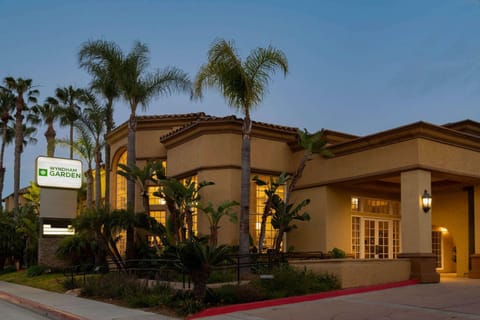 Property building, On site, Time of day, Sunset