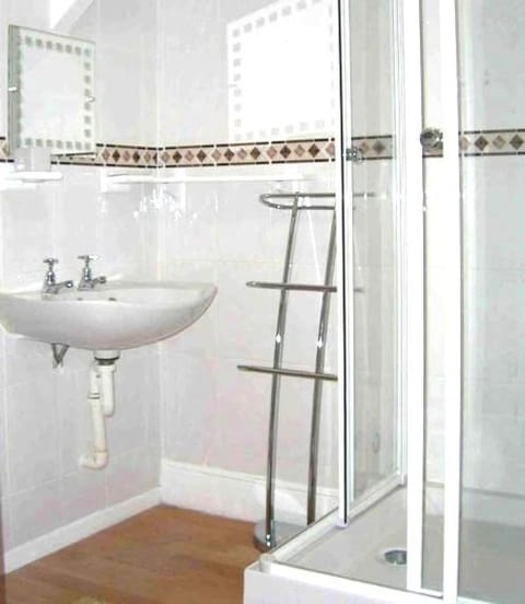 Shower, Bathroom, On site