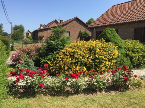 Le Valdine House in Wallonia, Belgium