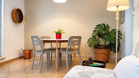 Living room, Dining area, Lunch, Lunch