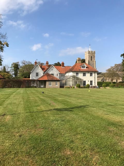 Property building, Natural landscape, Garden, Garden view