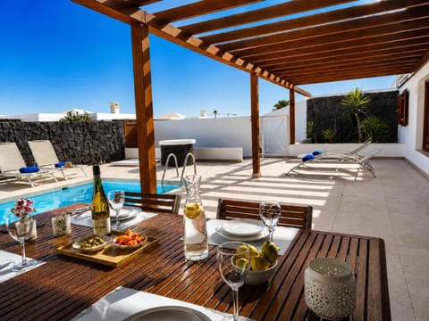 Balcony/Terrace, Pool view