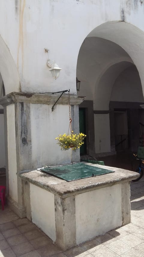 Inner courtyard view