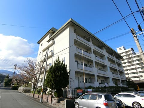 Property building, Facade/entrance, Neighbourhood