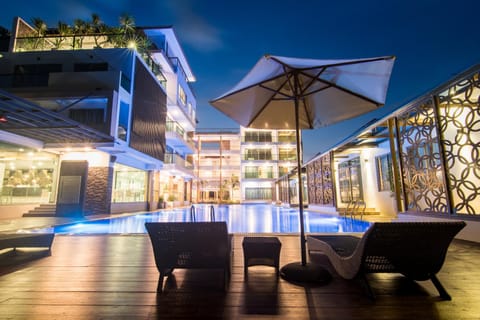 Patio, Pool view