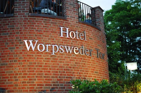 Facade/entrance, Logo/Certificate/Sign