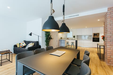 Living room, Dining area