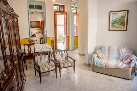 Communal lounge/ TV room, Photo of the whole room