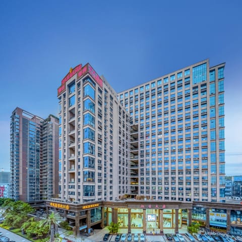 Property building, City view