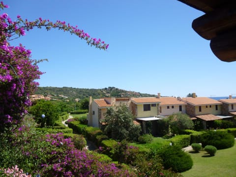 Property building, Garden