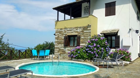 Garden, Swimming pool