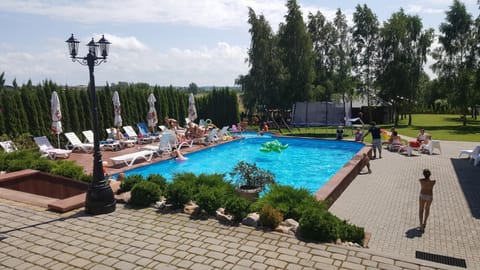 Balcony/Terrace, Swimming pool