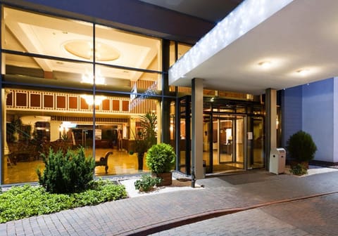 Property building, Facade/entrance