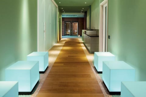 Facade/entrance, Spa and wellness centre/facilities