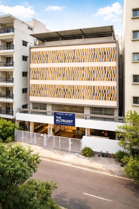 Property building, Facade/entrance