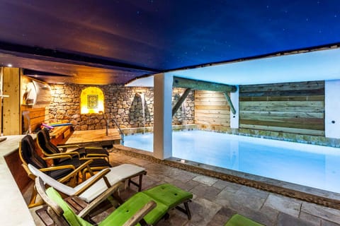 Sauna, Spa and wellness centre/facilities, Swimming pool, Swimming pool