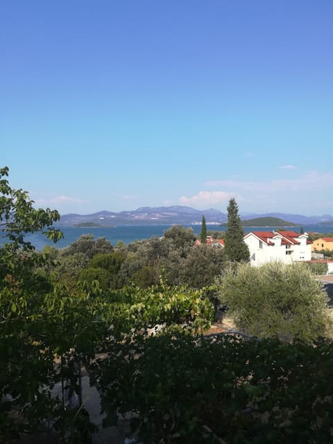 Apartments Bozo Apartment in Dubrovnik-Neretva County